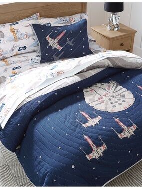 Pottery Barn Kids Star Wars Millennium Falcon Navy Quilt & Sham Set Full / Queen